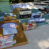 <p>Le cahier des charges permet de mieux répondre aux attentes des consommateurs qui veulent savoir d’où vient le produit et comment il a été fabriqué
