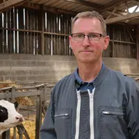 Photo de Olivier Hellot, associé au sein du Gaec Hellot à Mauquenchy en Seine-Maritime.