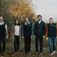 Les deux partenaires Bel et l'OP APBO mettent en avant qu'ils accélèrent sur la réduction de l'empreinte carbone des fermes.
