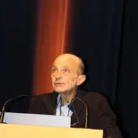 François Schelcher, de l'ENV de Toulouse. « Une démarche médicale rigoureuse, énergique et mise en œuvre sans délai est nécessaire pour limiter l’impa