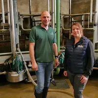 Ludivine Graftiaux et le vétérinaire Dries Everaert