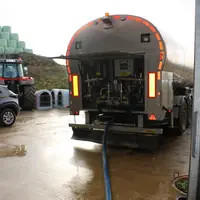 camion de collecte de lait
