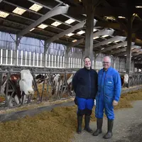 <em class="placeholder">« Nathalie et Fabrice Macé, éleveurs à Val d’Anast (35) ».</em>