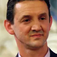 Patrice Chassard est producteur de lait en Auvergne et fabricant de saint-nectaire fermier. Il est président de l’appellation d’origine protégée saint