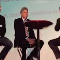 Pierre Bernoux, Daniel
Gremillet et Daniel Chevreul se
rejoignent pour affirmer
l’intention de leurs entreprises
de profiter des opportunités du