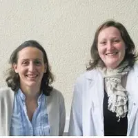 Julie Lemahieu directrice marketing et Céline Lesur spécialiste de l'application Cheasing'Up. « La ligne peut être multiproduit : yaourt, quark, cream