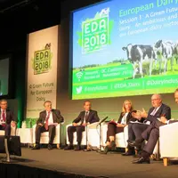 Phil Hogan, le commissaire européen à l'agriculture, a participé à la table ronde tenue par EDA à Dublin dans le cadre du Forum laitier européen sur l