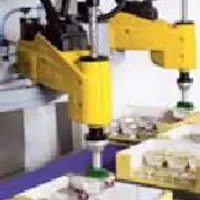 Le robot TP80 FastPicker
de Staübli bientôt disponible
en version hygiénique