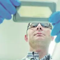 « LE CONCEPT FONCTIONNE
MAIS NOUS DEVONS
COMPLÉTER NOTRE BASE
DE DONNÉES »