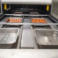 Les barquettes en inox réutilisables 40 fois de Berny sont destinées au rayon traiteur frais de la grande distribution. Le concept a été mis en avant
