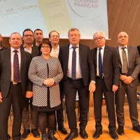 L'ensemble des signataires de la charte Origine France lancée par Metro France. © DR