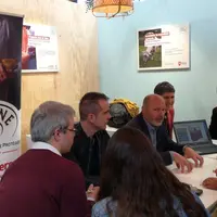 Le 25 février sur le Salon de l'agriculture, Pierre Harambat (au centre), président du consortium de Bayonne, a présenté à la presse sa démarche de ce