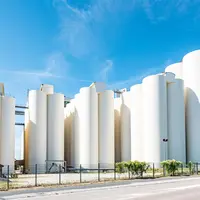 Silos de la Scara à Arcis.  © Scara