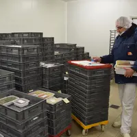 La cuisine centrale du Mans produit toujours les 2500 repas pour le caisse centrale d’activités sociales (CCAS). © Y. B.