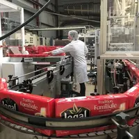 Malgré un absentéisme de 25%, l'entreprise fonctionne normalement. © DR