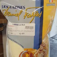 Pendant le confinement, la vente de farine en ligne a augmenté de 200 % à la minoterie Daniel Farges en Corrèze. © DR