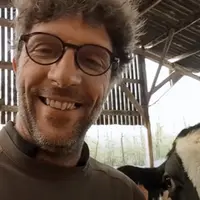 En réponse à l'agribashing, Antoine Thibault (@AgriSkippy) communique sur son métier d'éleveur. © Capture écran - Antoine ...