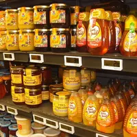 14 150 t de miel ont été vendues en hypers et supermarchés en 2019. © Marie-Annick Carré