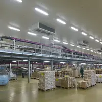 La plateforme logistique à Saint-Florent-le-Vieil se déploie sur 8 000 m2.