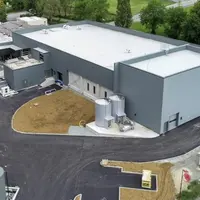 Un nouveau site de production de 1 600 m², contre 600 m² pour l’ancien, a été érigé à Réaumur, en Vendée. © DR