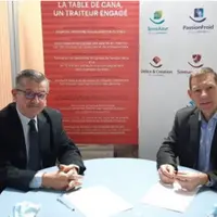 De gauche à droite : Ghislain Lafont, président de l'Association nationale de la Table de Cana et Eric Dumont, président du groupe Pomona. © Pomona