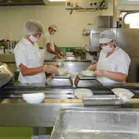 Au CHU de Saint-Etienne, 1 600 000 repas annuels sont proposés. © Réseau CHU