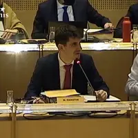 Mathieu Hanotin, nouveau maire PS, avait fait de la gratuité de la cantine une promesse électorale. © Saint Denis