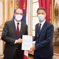 Remise du rapport sur l'accord UE-Mercosur par son auteur Stefan Ambec à Jean Castex. © Premier ministre