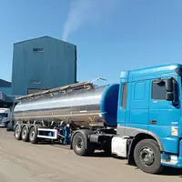 camion de collecte de lait en laiteries