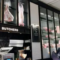 boucherie dans un grand magasin a londres