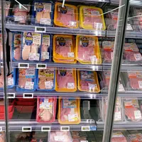 découpe de poulet Label rouge