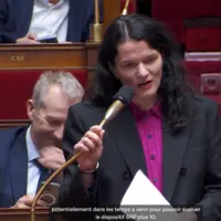 Députée Mélanie Thomin à l'Assemblée nationale