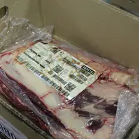 viande dans un carton