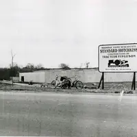 L'usine Massey Ferguson au moment de sa contruction en 1960.