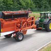 faucheuse Kuhn FC13460 RA en position transport