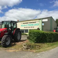 Michel Perrard - Agent Massey Ferguson Montbray - Manche