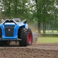Krone et Lemken ont développé un tracteur autonome qui affiche un rayon de braquage de 6,50 m.