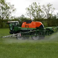 Pulvérisateur automoteur Amazone Pantera 4504 en action - Réussir Machinisme