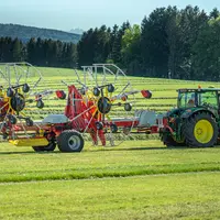 Pöttinger andaineur TOP 1403C Réussir machinisme