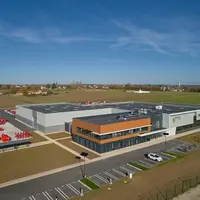 Vue aérienne du siège social de Kverneland Group France