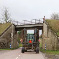 Le rouleau Maxicut 600 de Dal-Bo  affiche une largeur de trois mètres au transport. © D. Laisney