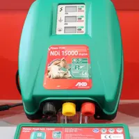 Les électrificateurs sur secteur Power Profi NDi offre un affichage digital indiquant la tension de la clôture, la tension de la prise de terre et pou