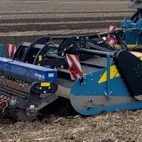 La machine à bêcher Imants Ecomix s'illustre par sa profondeur de travail réduite, comprise entre 12 et 22 cm. © Imants