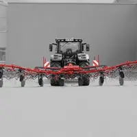 La nouvelle faneuse portée Sip Spider 915 Robuste s'adresse aux exploitations de taille moyenne et aux petites ETA.