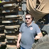 Arnaud Lamiral, céréalier à Minot au nord de la Côte-d’Or. « La polyvalence du semoir Easydrill est un atout pour les itinéraires simplifiés en bio. »