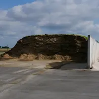 Le Gaec ensile 1000 tonnes de méteil utilisées en Cive pour la méthanisation.