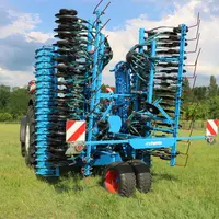 En largeur de 5 et 6 m, la rampe OptiDisc 25 est dotée d'un chariot de transport.