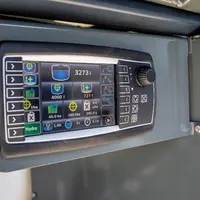 Le terminal CommmandBox 7 du pulvérisateur automoteur Evrard Alpha R-Activ prend place à proximité de la zone d'incorporation.
