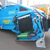 La pailleuse de logettes DTH2 de Robert dispose de trois moteurs hydrauliques demandant un débit de 40 l/min.
