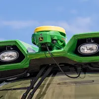 Le récepteur Starfire 7000 de John Deere donne accès, grâce à un abonnement payant, au signal SF RTK d'une précision de plus ou moins 2,5 cm.